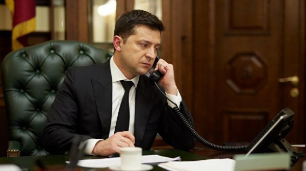 Зеленский призвал ЕС немедленно ввести санкции против РФ Зеленский призвал ЕС немедленно ввести санкции против РФ