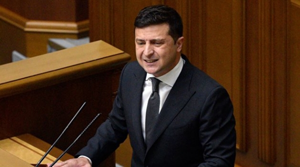 Зеленский решил оздоровить украинскую нацию разговорами Зеленский решил оздоровить украинскую нацию разговорами