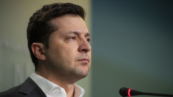 Зеленский собрался спасаться за счет жизней украинцев