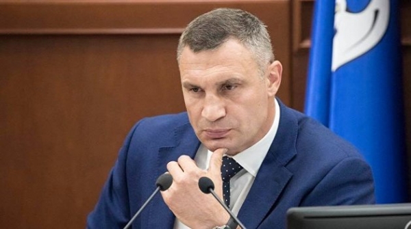 Зеленскому не дают покоя президентские амбиции Кличко