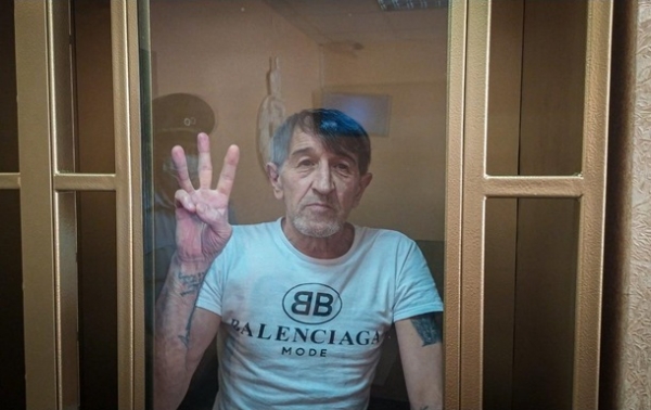 Жителю Крыма дали срок за подготовку к поджогу генконсульства РФ во Львове Жителю Крыма дали срок за подготовку к поджогу генконсульства РФ во Львове